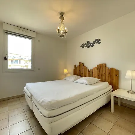 Bel T4 A Avec Terrasse, Climatisation Et Parking Prive - Fr-1-338-571 Sete