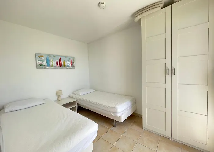 Bel T4 A Avec Terrasse, Climatisation Et Parking Prive - Fr-1-338-571